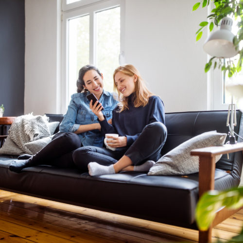 Couchsurfing: Vom Auto aufs Sofa